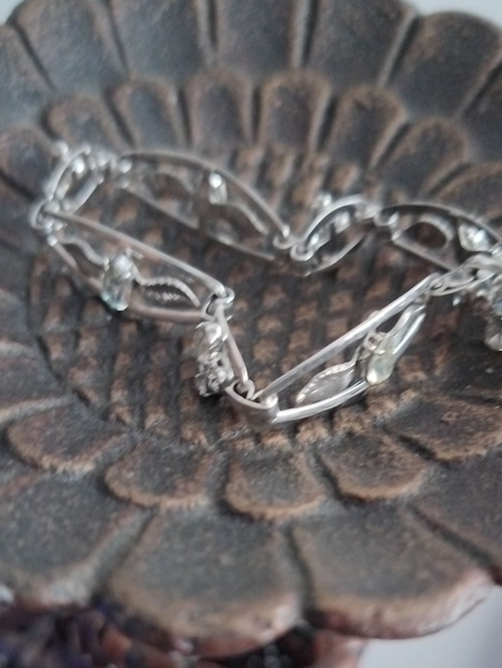 Krementiz Silver Link Bracelet with Clear Gem Accents